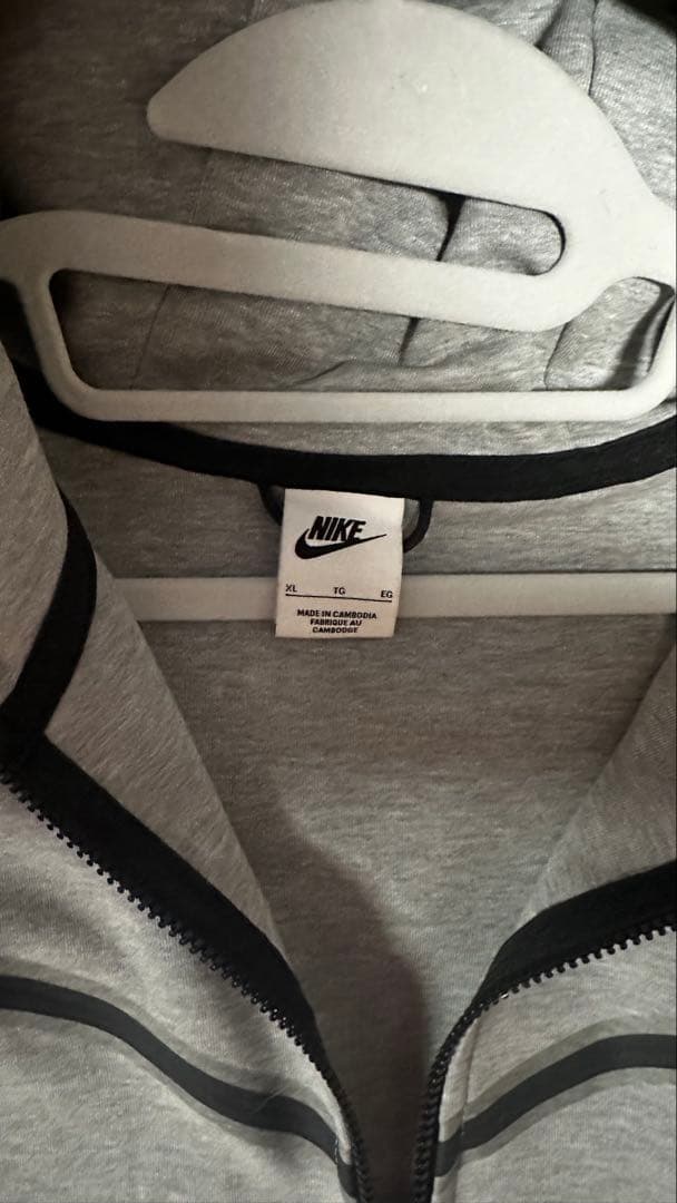 Nike テックフリース 正規品