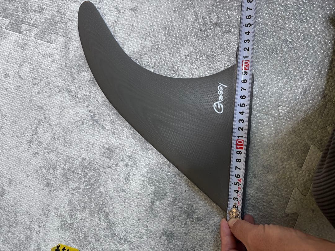 美品　送料込GLASSYセンターフィン9.0