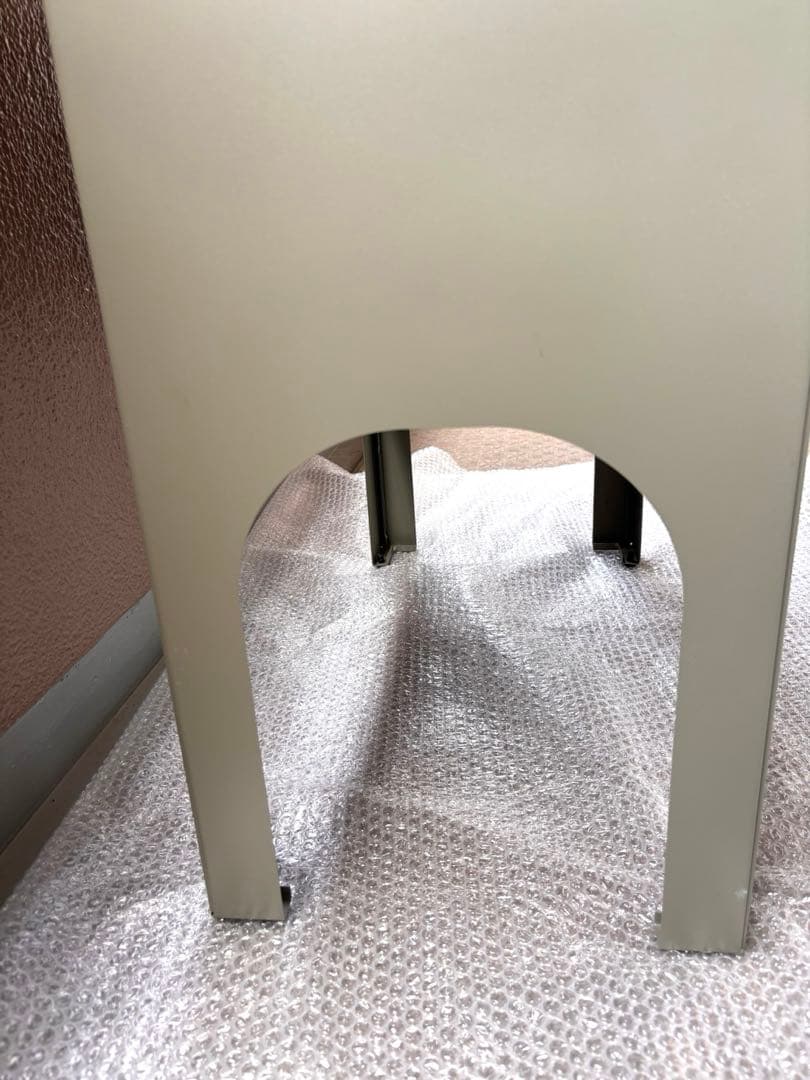 新品未使用　アスプルンド　プランターカバー　フラワースタンド　グレー