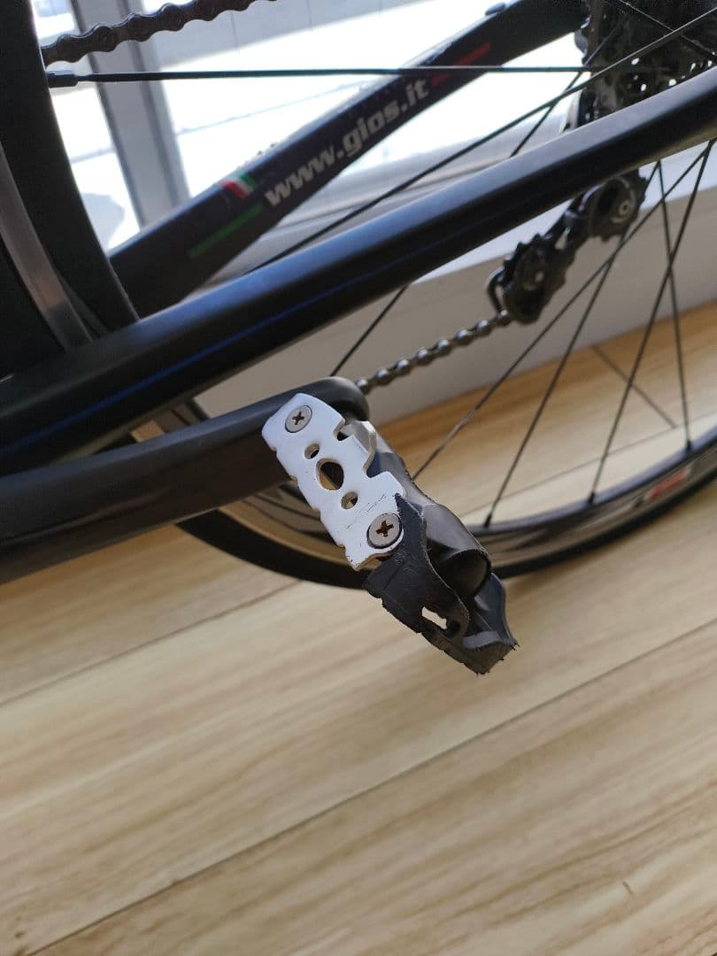 GIOS ロードバイク カーボン ブラック TORNADO SHIMANO105