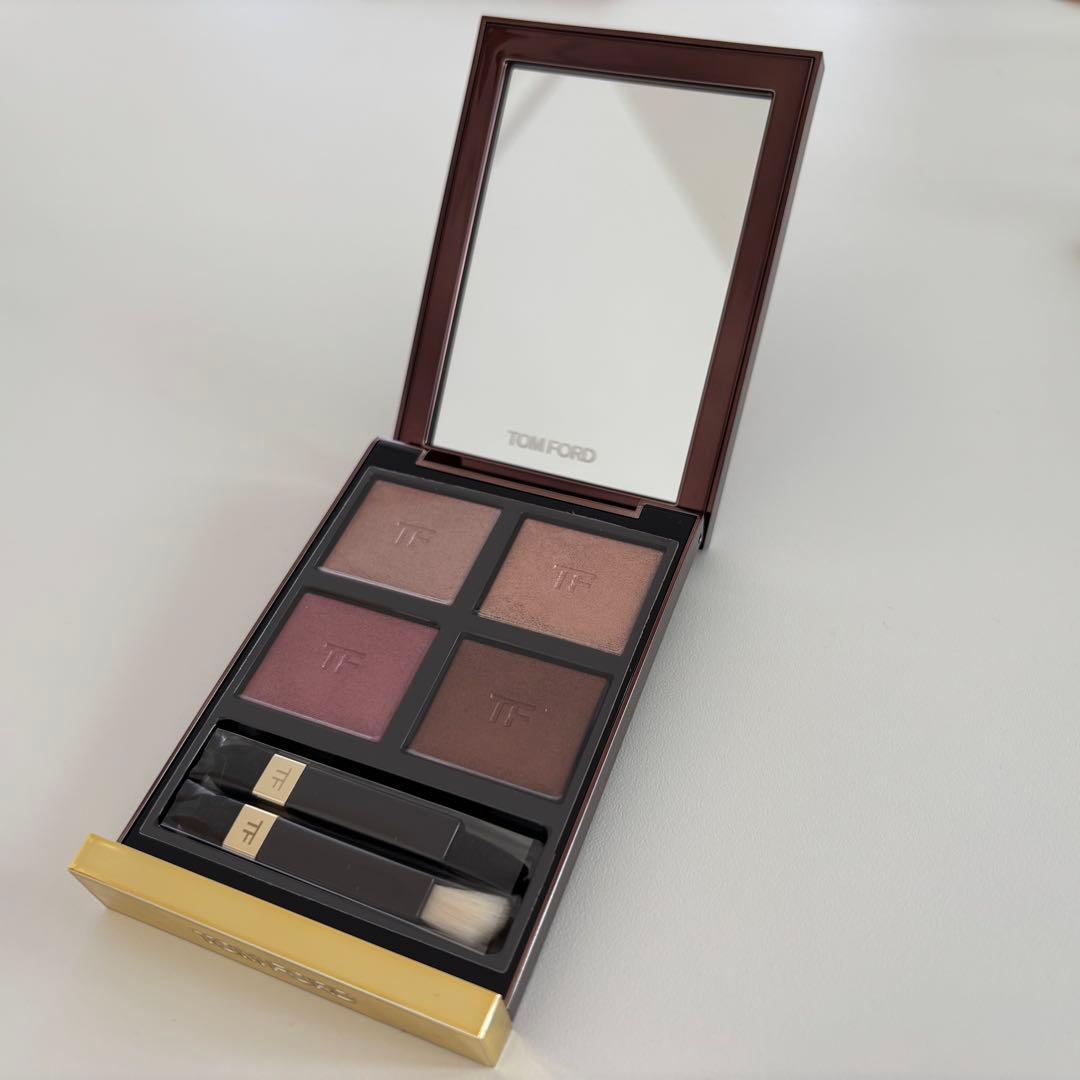 TOM FORDアイシャドウパレット ヘイズィ センシュアリティ 42A【新品】