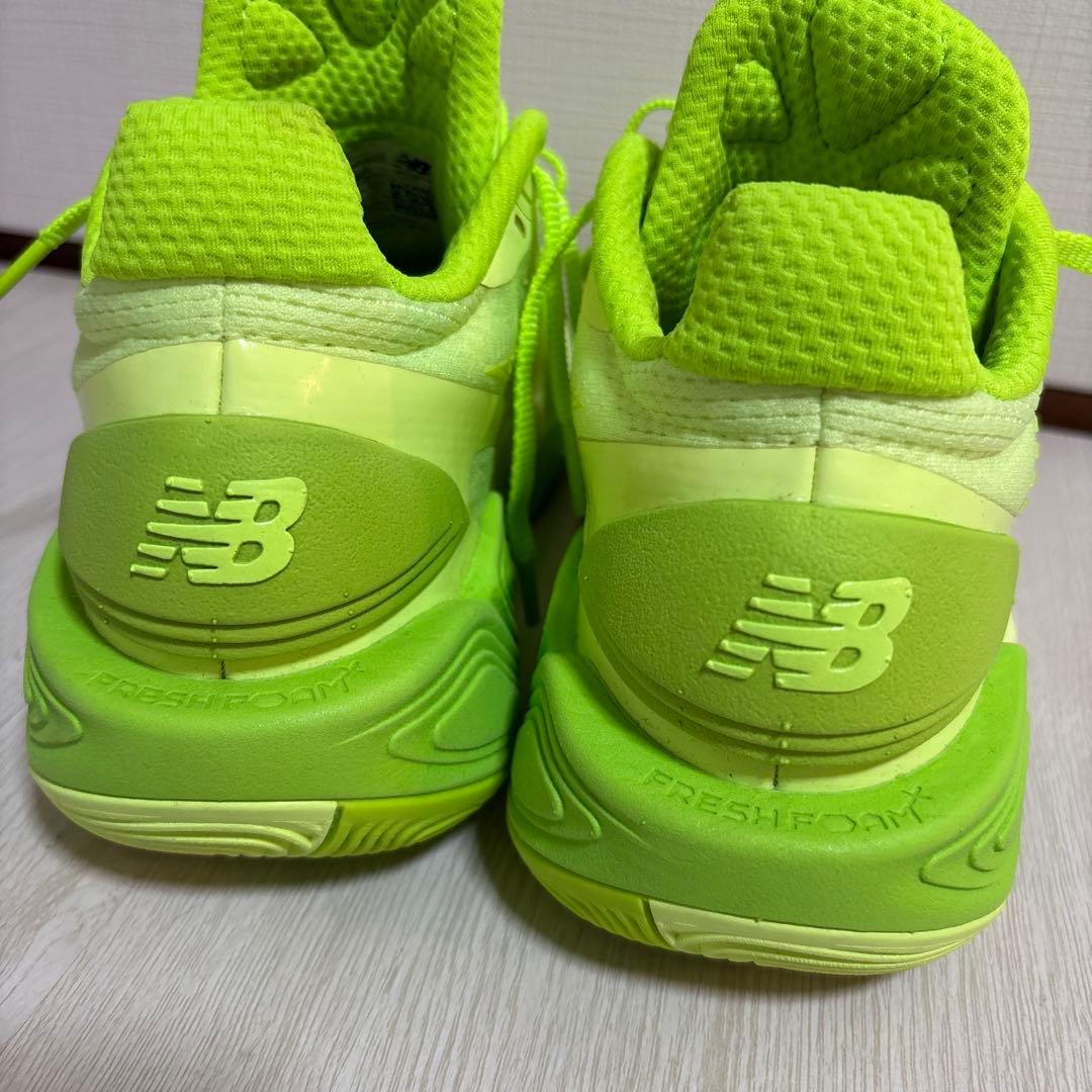 NewBalanceバスケットボールシューズ 24cm