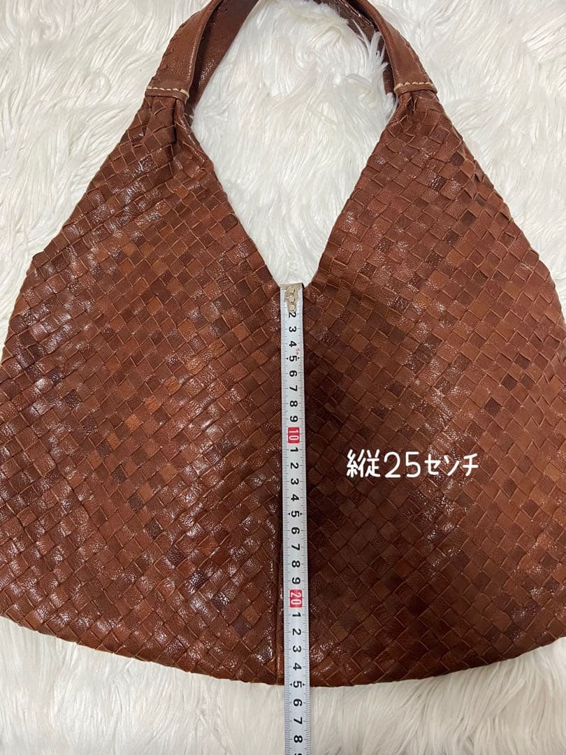 genten イントレチャート ワンショルダーレザーバッグ