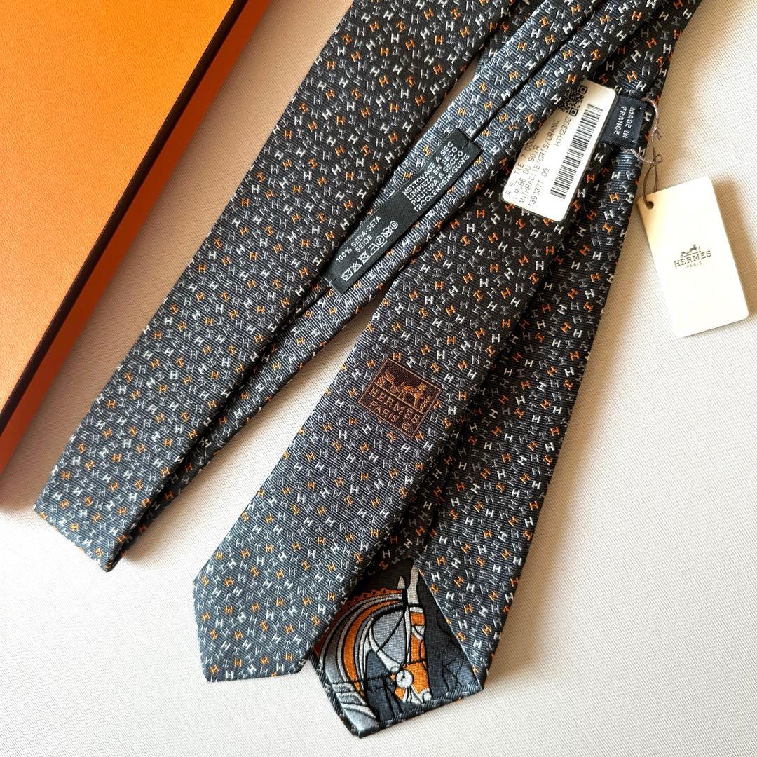 専用です。　　エルメス ネクタイ《H・ローブ・デュ・ソワール》新品 未使用