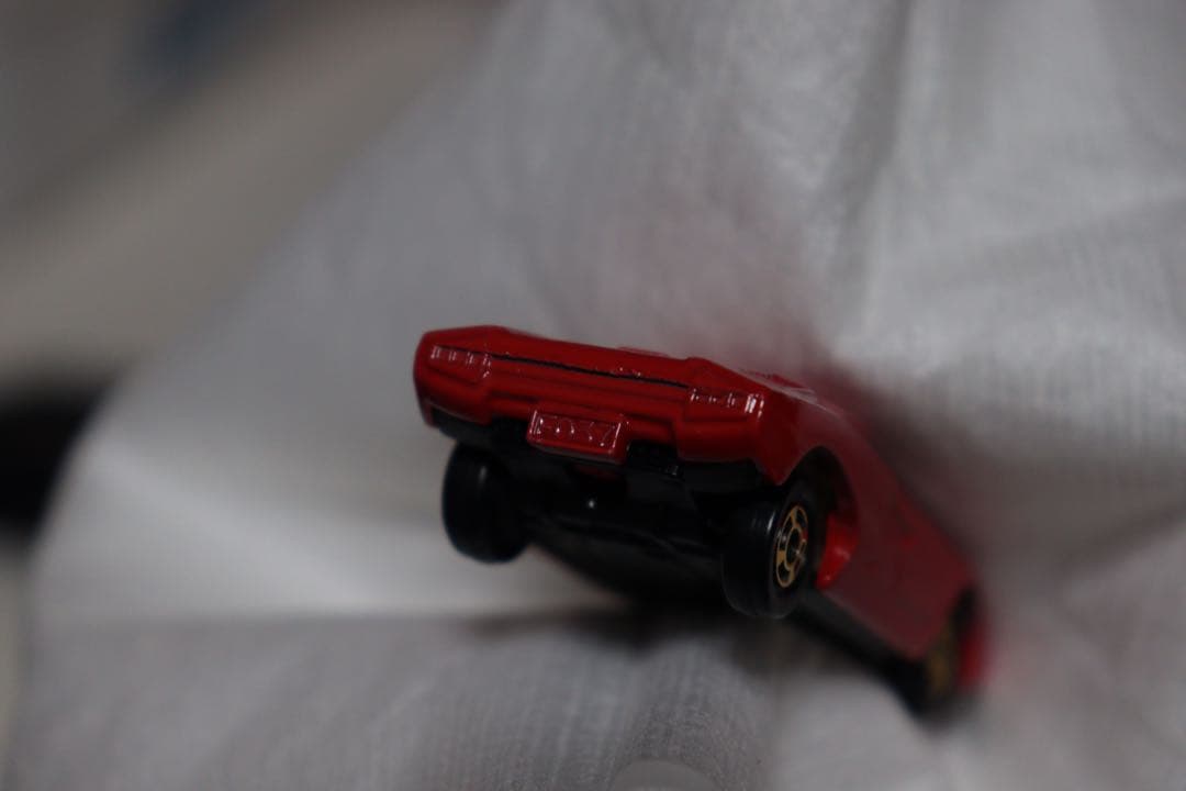 日本製　トミカ　外国車シリーズ　ランボルギーニ　カウンタック　LP400 F37