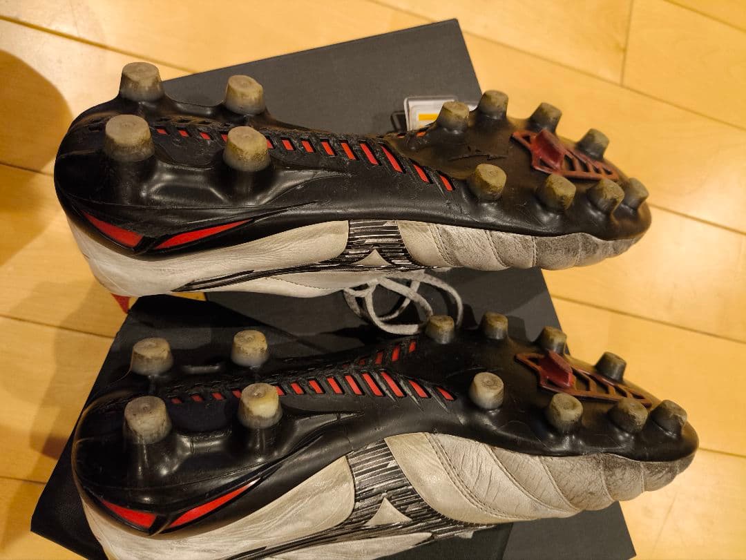 Morelia Neo 4 Japan サッカーシューズ 24.5cm