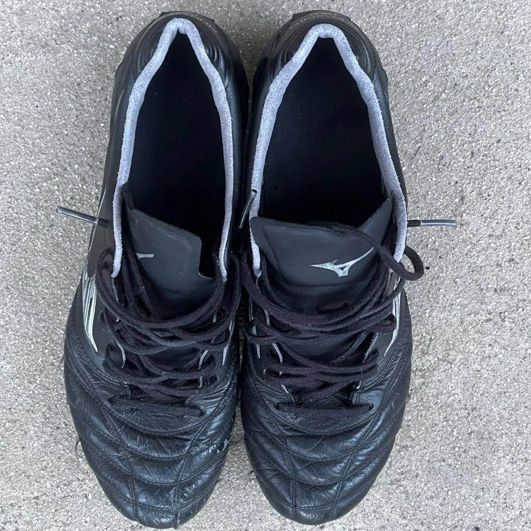 Mizuno モレリア ブラック スパイクシューズ　26.5