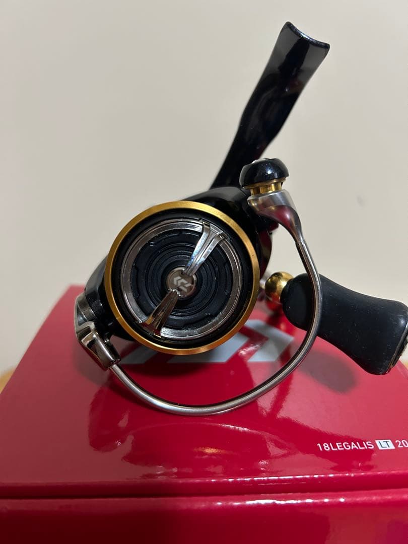 ダイワ18レガリス LT 2000S 20レブロスLT 2500S-H セット