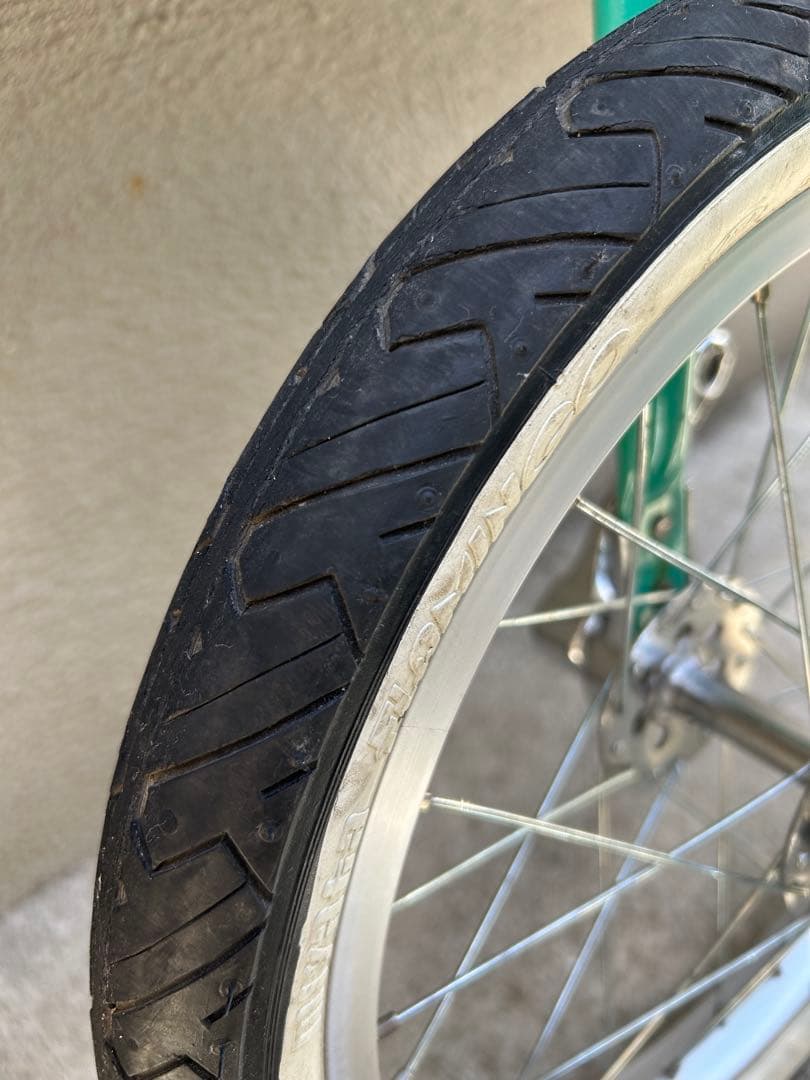 ミヤタ　一輪車　フラミンゴ　16インチ　ノーパンクタイヤモデル　競技用