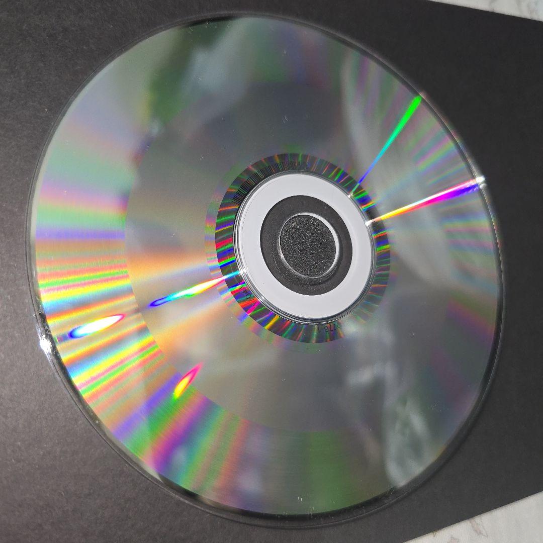 美品 YESUNG Spring Falling CD 写真集 黒 トレカ付き