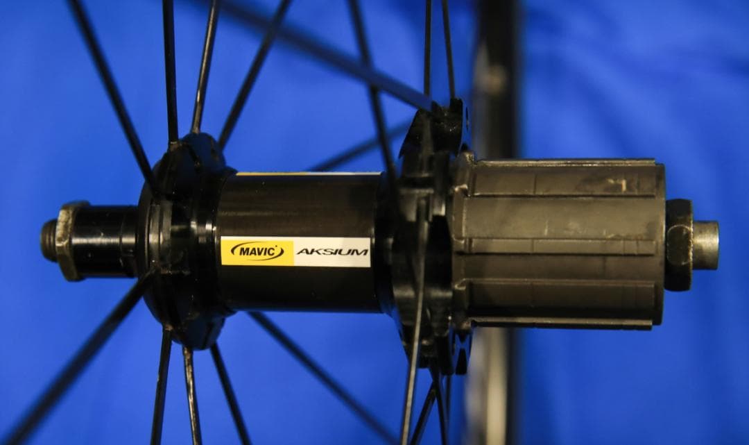 マビック MAVIC AKSIUM 700C ホイールセット 9S 20H