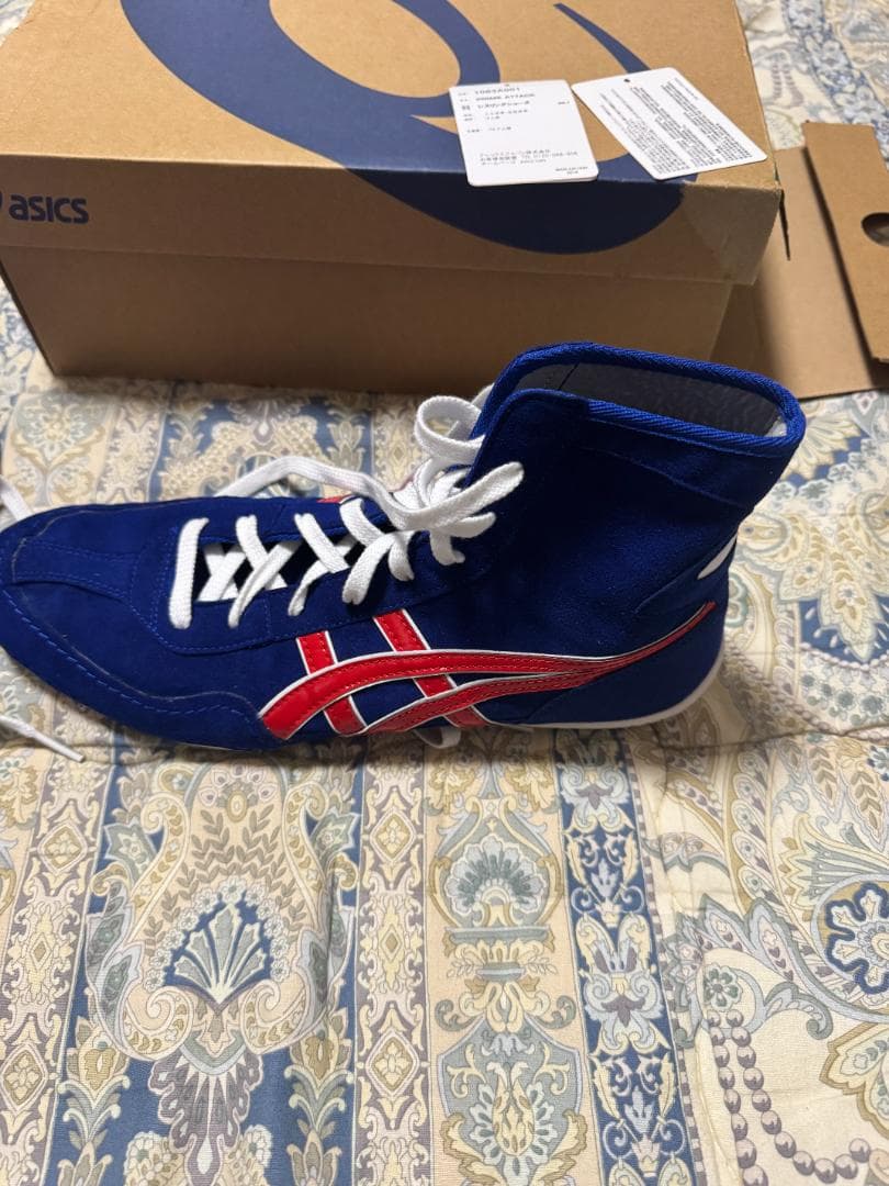 asics レスリングシューズ 1083A001 新品未使用 28.5㎝ 箱破損