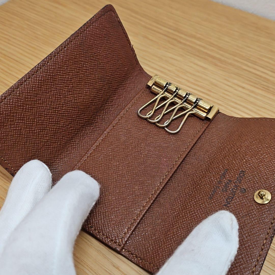 Louis Vuitton ミュルティクレ4 モノグラム M69517 4連