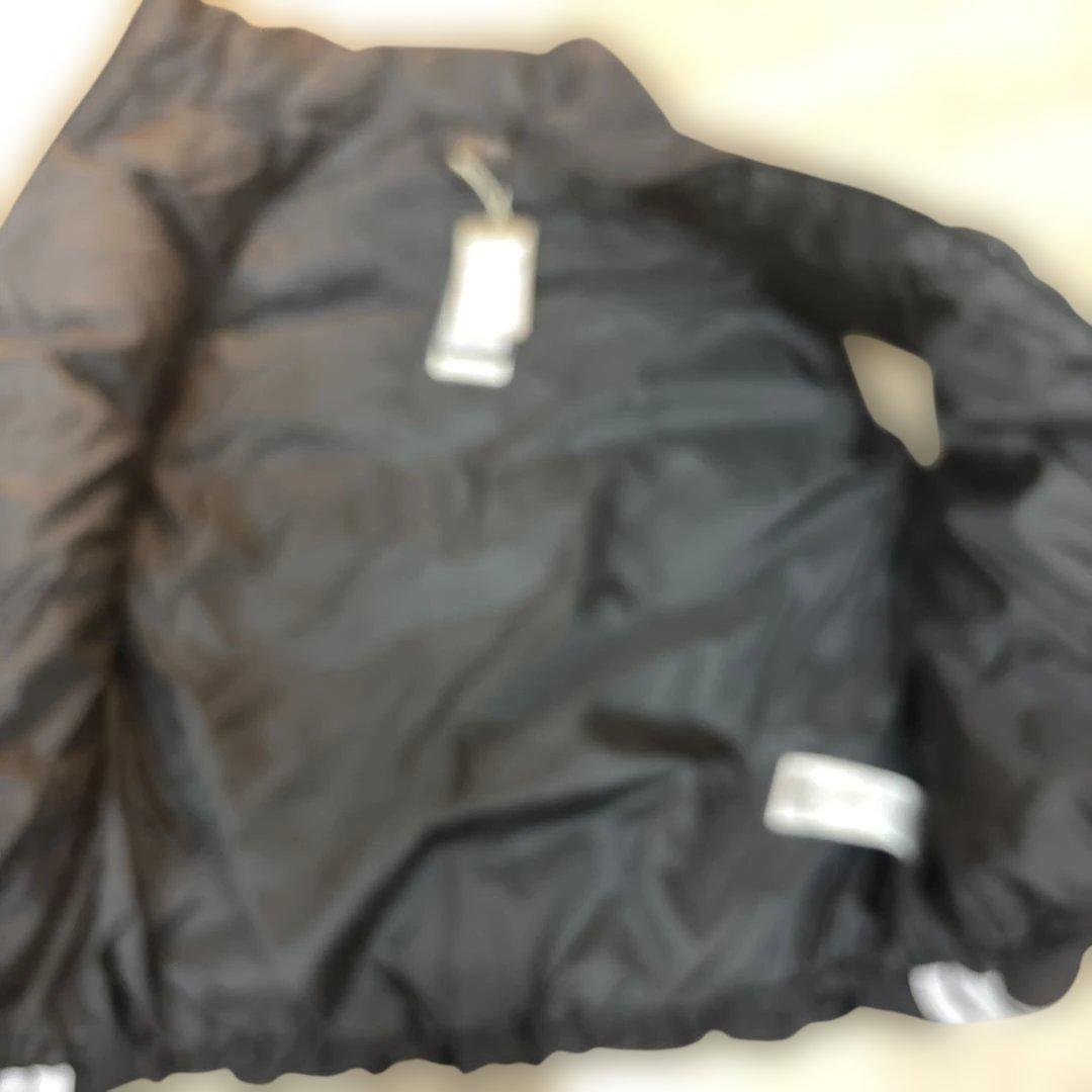 14000円　adidas 黒 ダウンベスト サイドストライプ