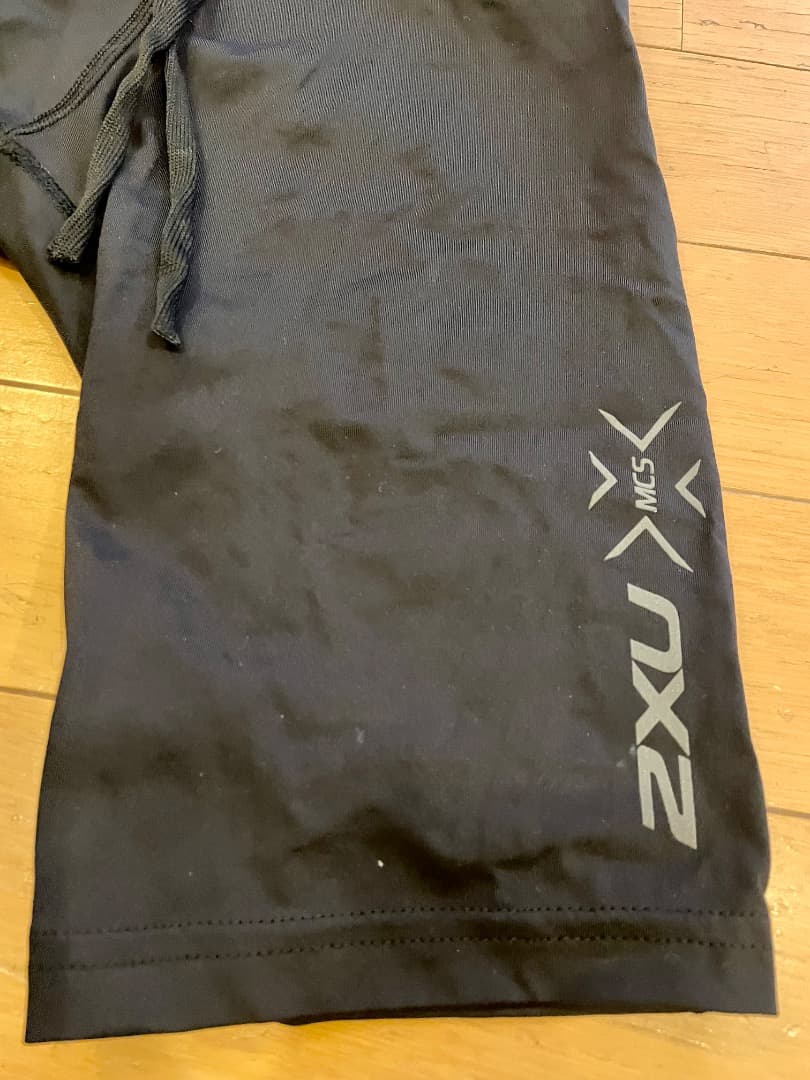あらた)2XU ハーフタイツ　黒／メンズS (箱付き) MA5331B