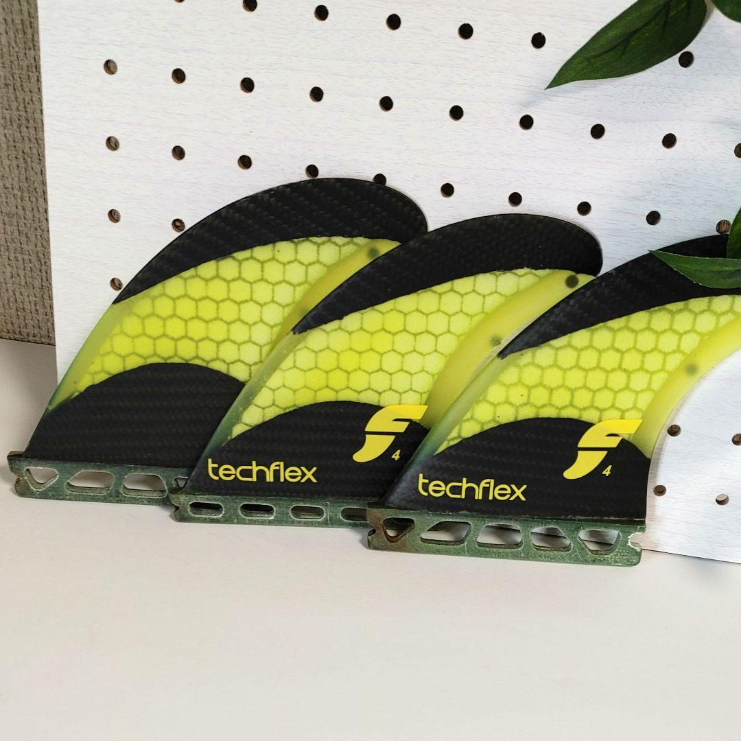 future techflex F4 フィンセット