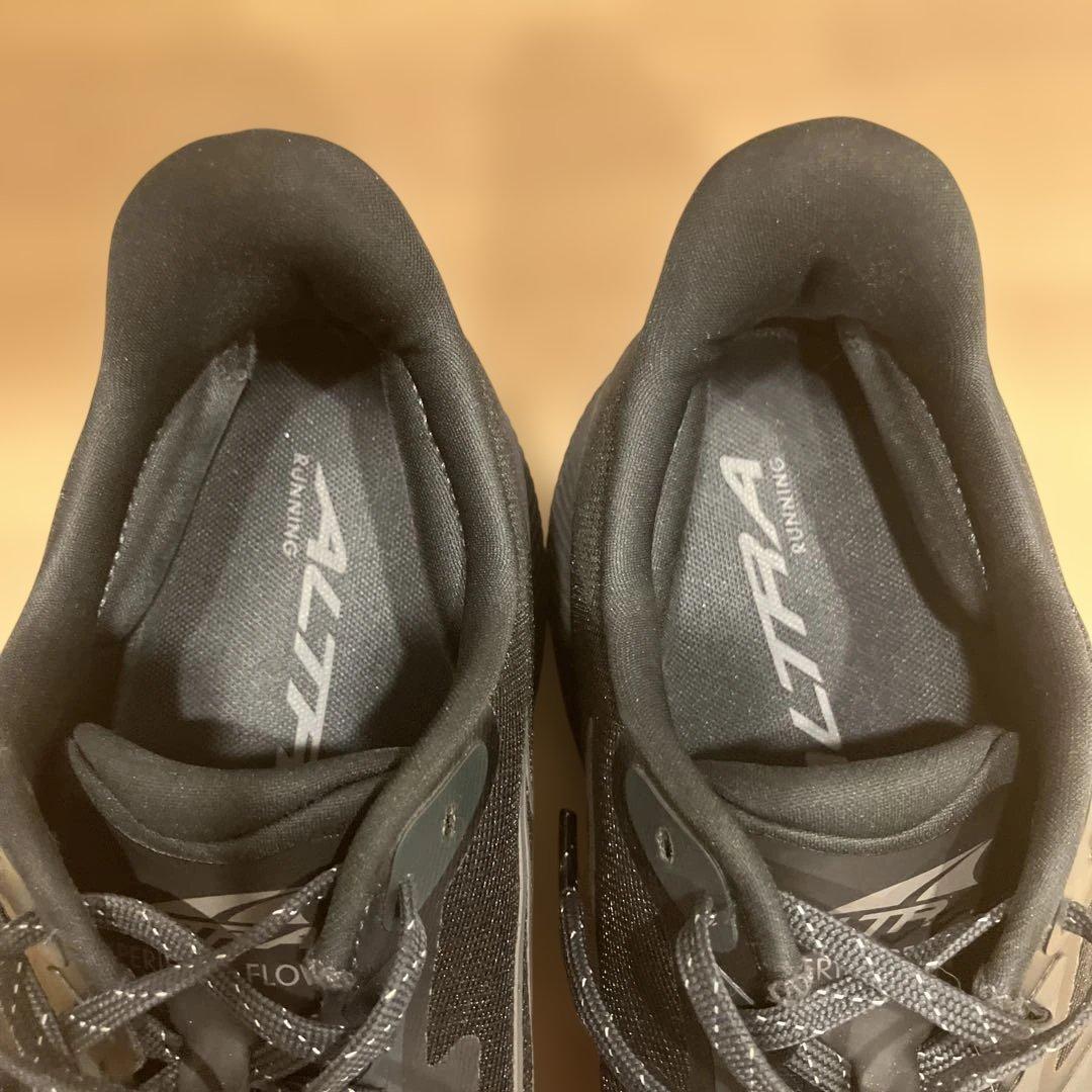 ALTRA EXPERIENCE FLOW アルトラ　エクスペリアンスフロー
