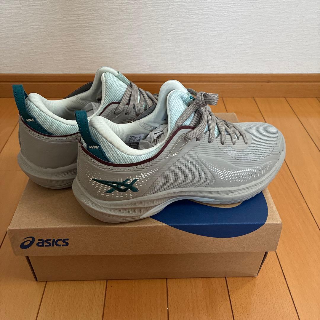 ASICS バスケットボールシューズ グレー/ミント