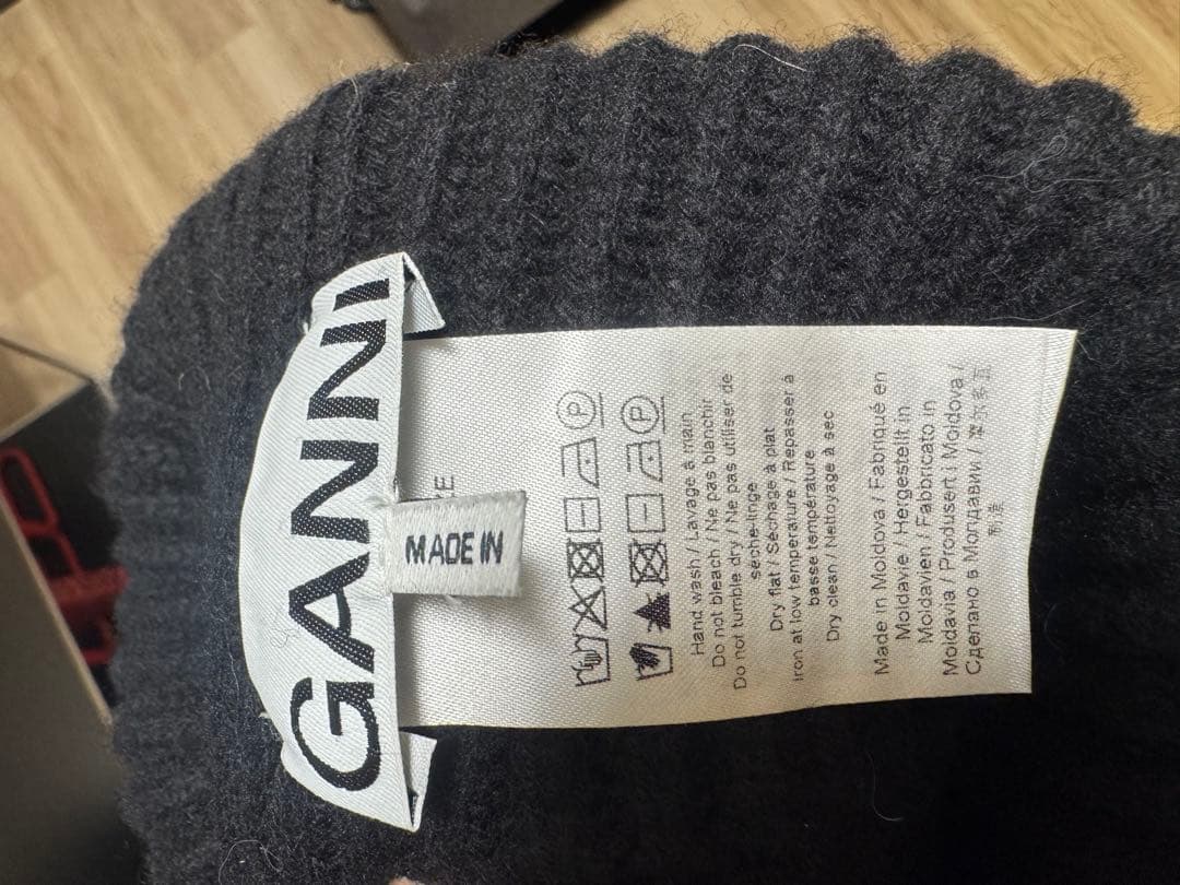 GANNI リブニット ビーニー ブラック