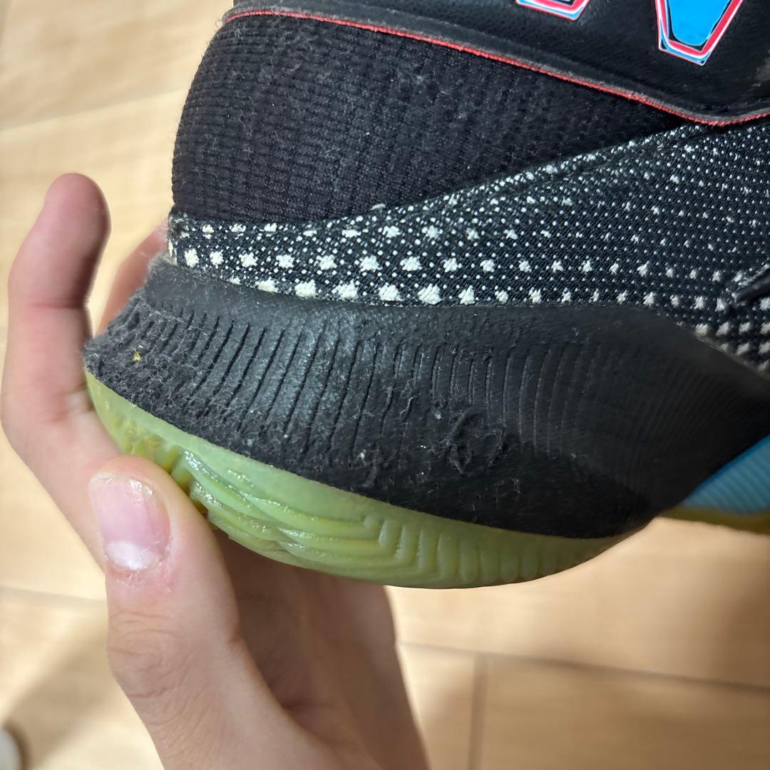 New Balance バスケットボールシューズ カワイレナード