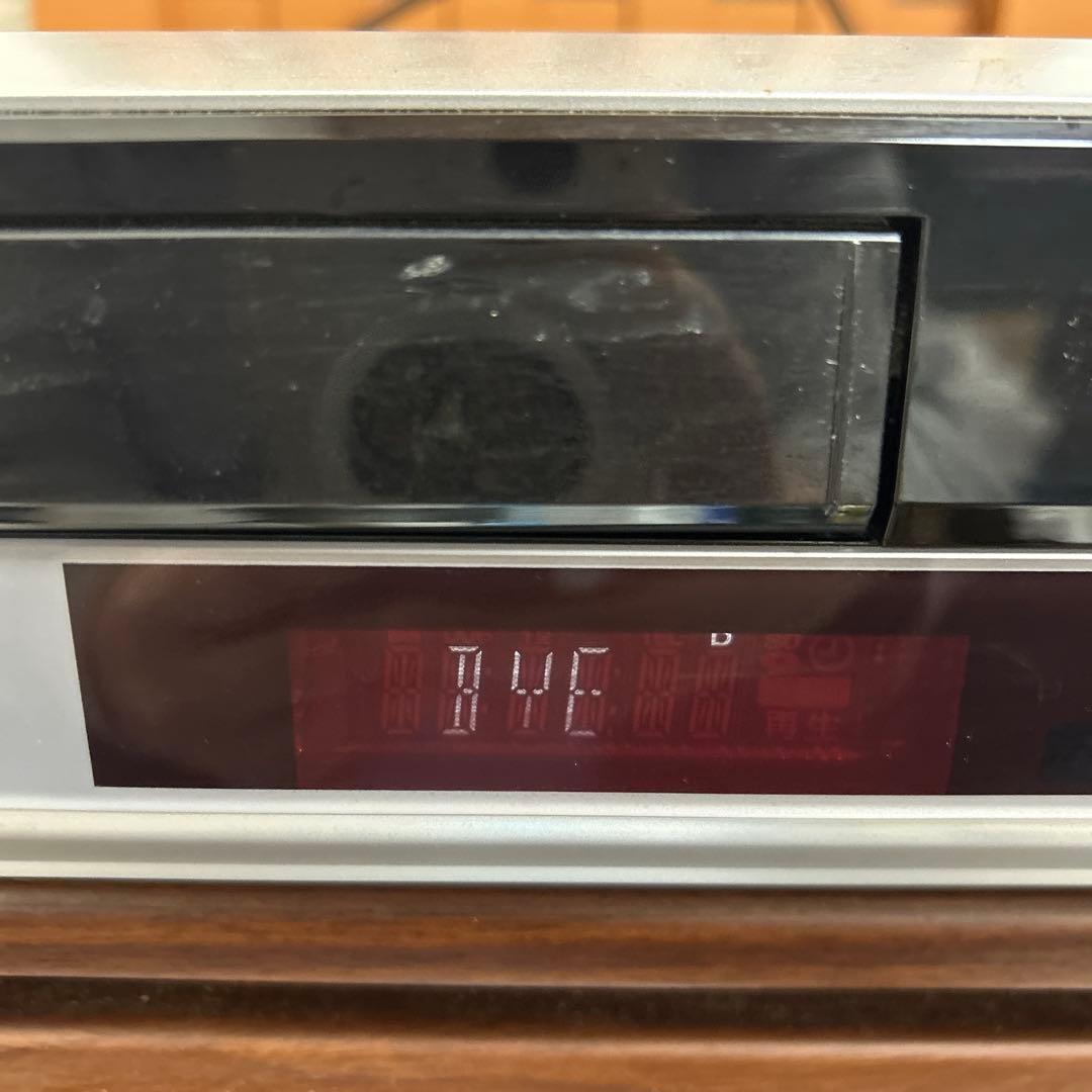 ！パナソニック 地デジ HDD VHS一体型DVDレコーダー DMR-XP20V