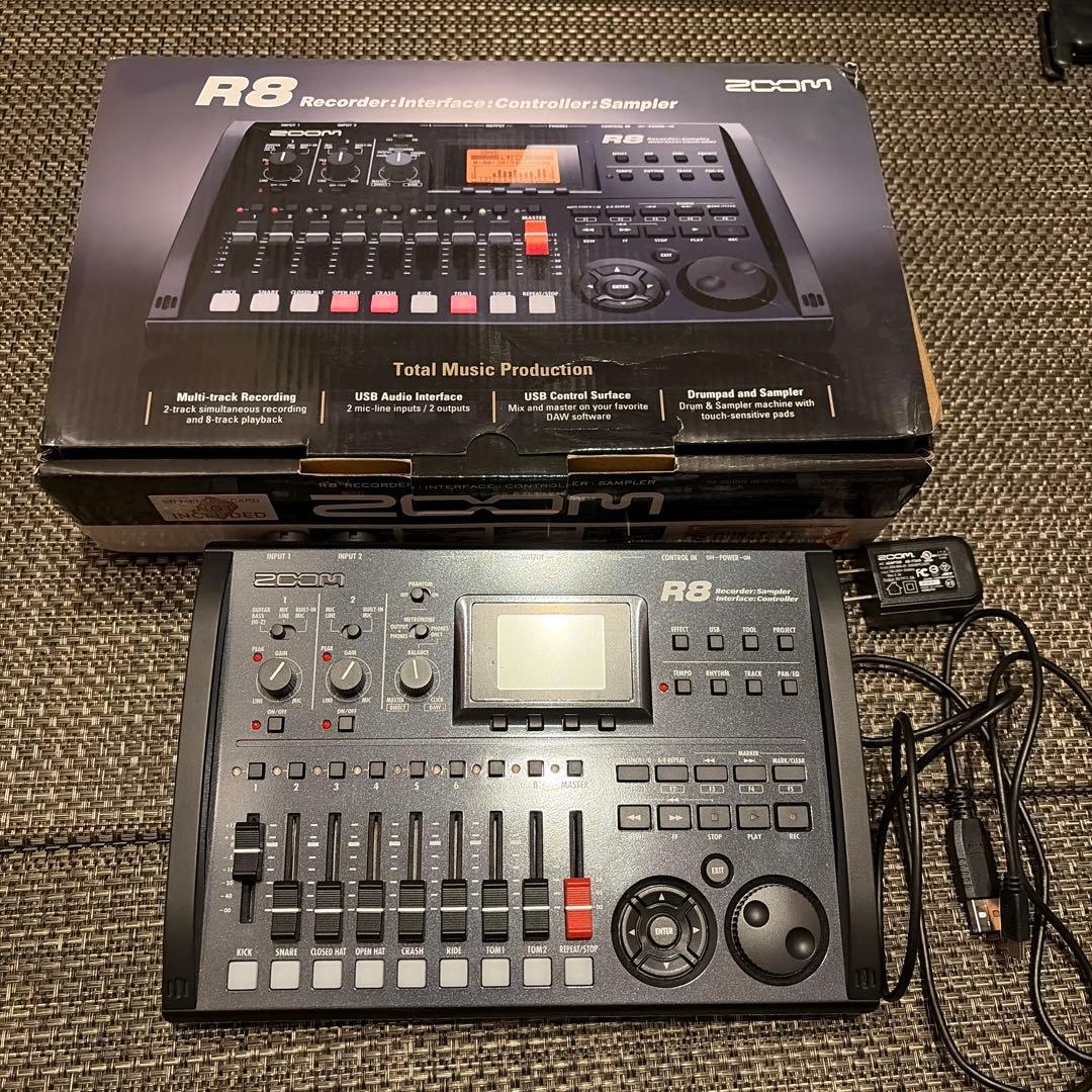 Zoom R8 マルチトラックレコーダー　美品