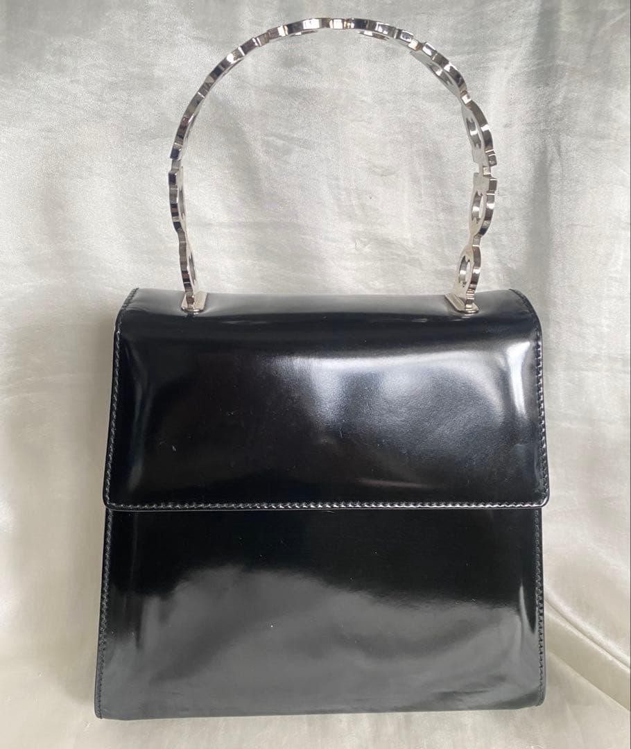 【専用】FERRAGAMO（フェラガモ）パーティーハンドバックメタルハンドル
