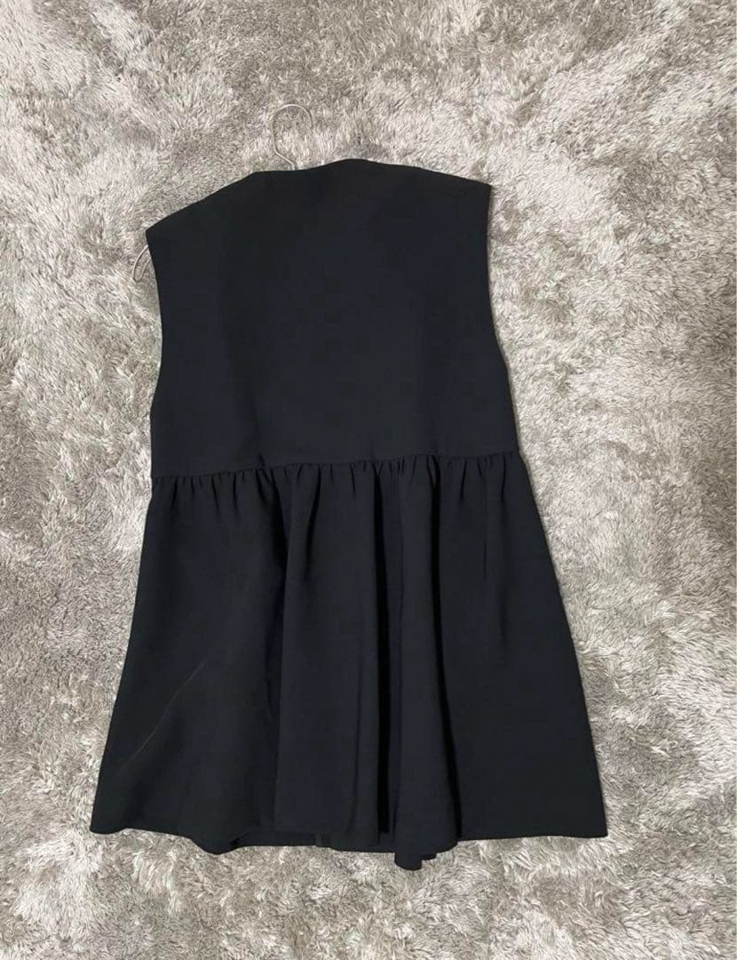 美品♡BARNYARDSTORMパールペプラムベスト ジレ　フォーマル手洗い可能