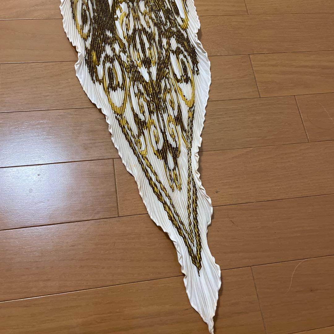 エルメスHERMES カレ　プレセ　箱付