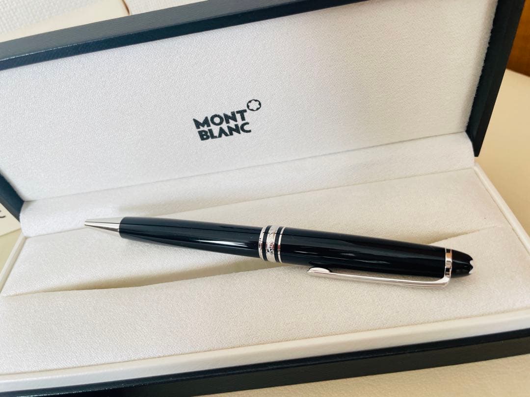 新品　MONT BLANC ブラックボールペン
