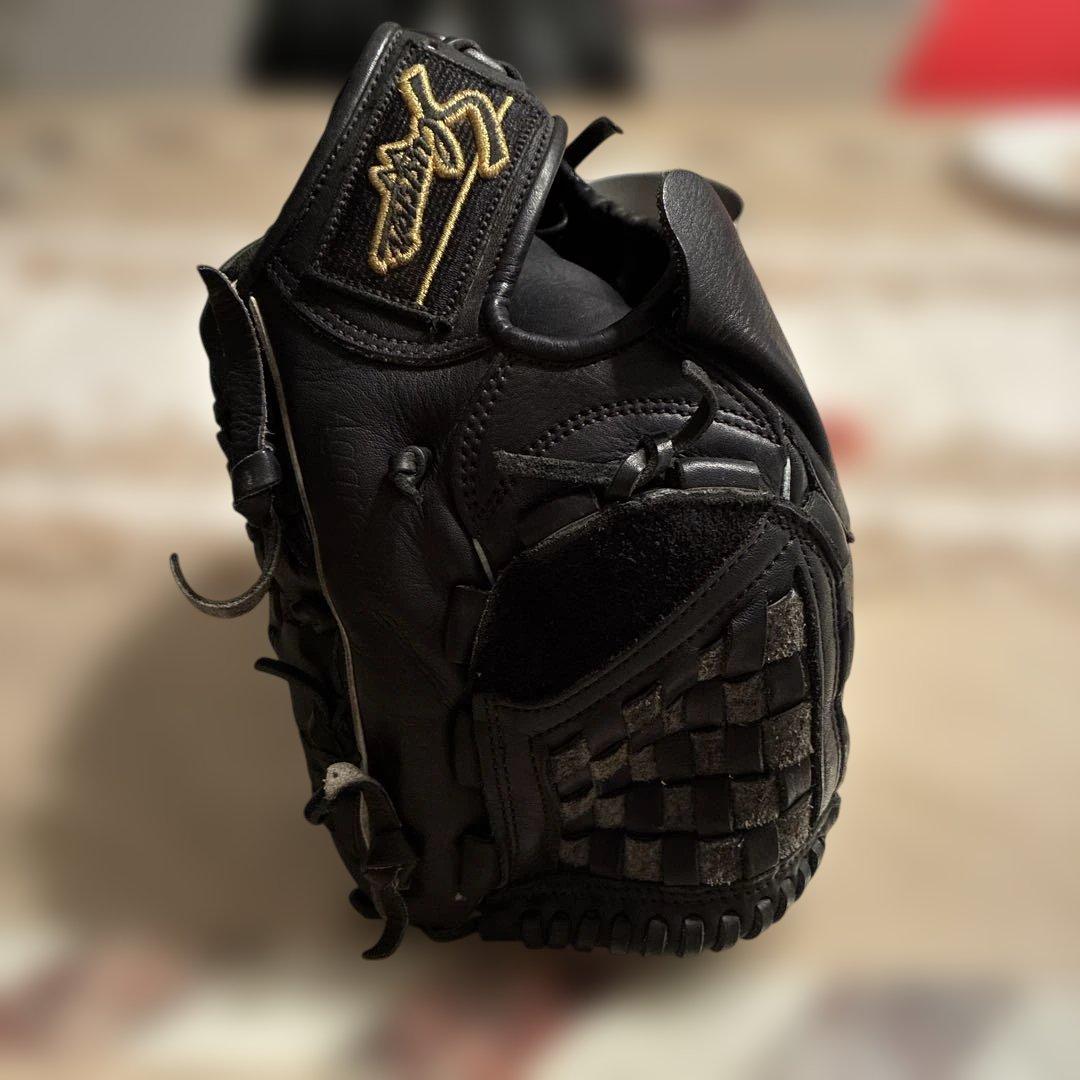 軟式野球グローブ 黒 レザー 右投げ　クボタスラッガー