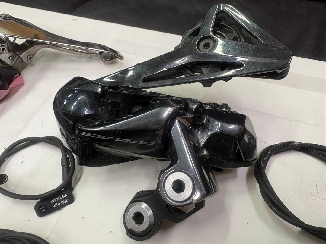 Dura-Ace di2 r9150 コンポーネントセット