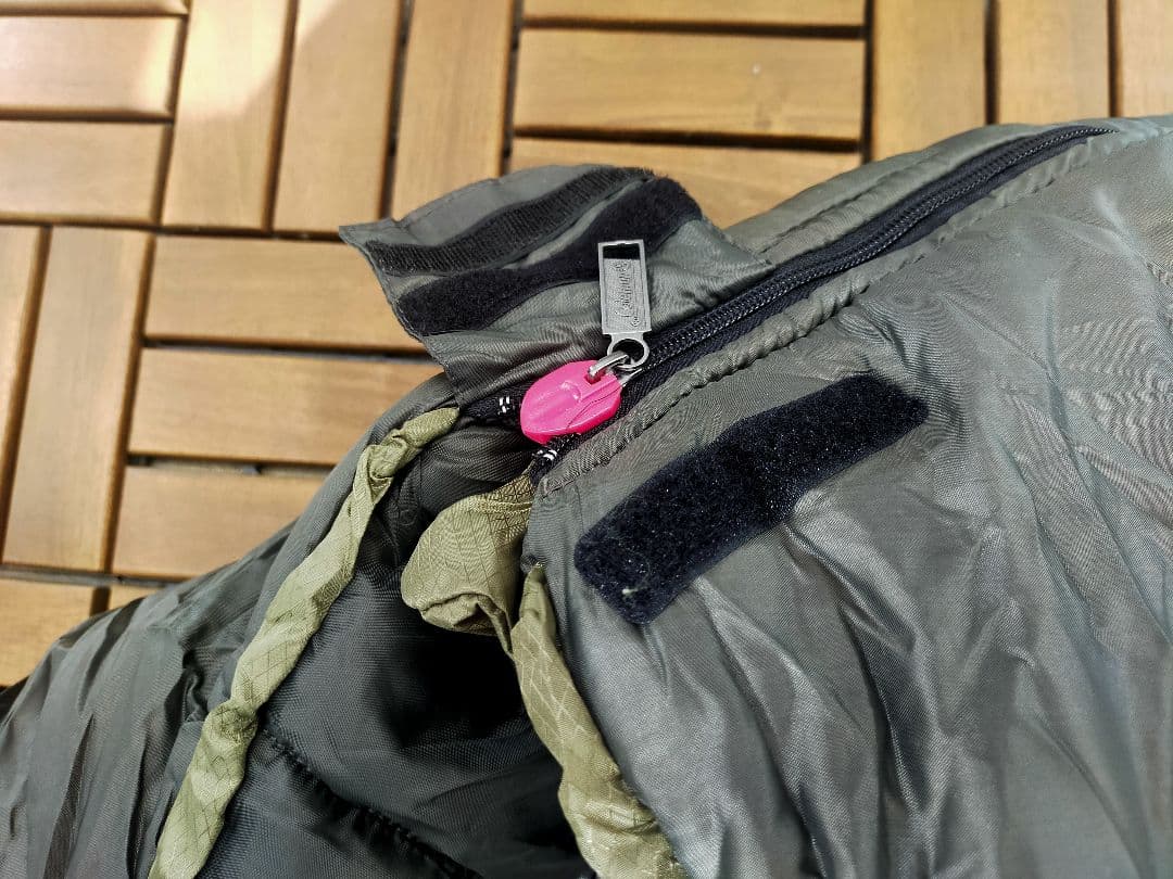 Coleman 寝袋 -18°まで 208х81cm