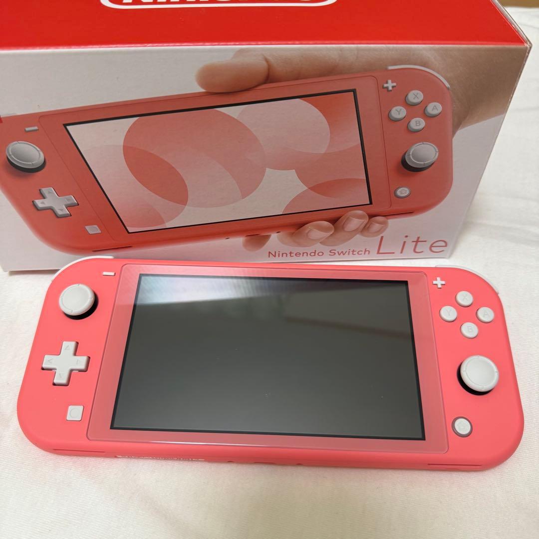 Nintendo Switch Lite コーラル