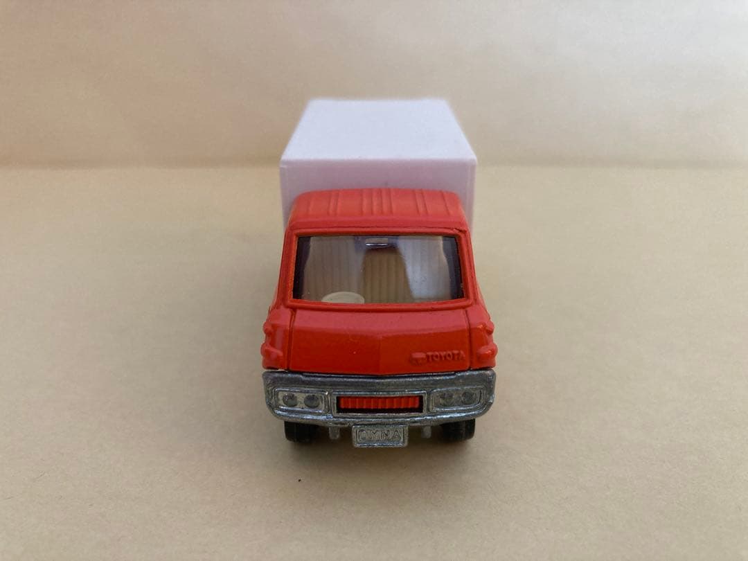 トミカ No.38 トヨタダイナ保冷車【日本製】
