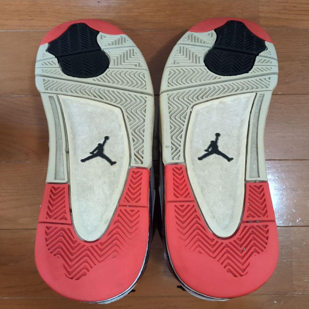 Air Jordan 4 ホワイト/ブラック/レッド