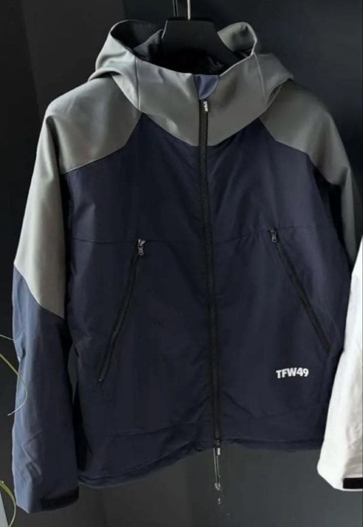 TFW49 OCTA INSULATED PARKA 保温ゴルフジャケット