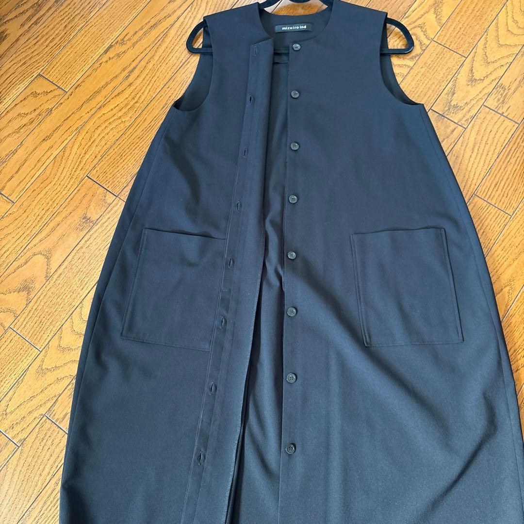 mizuiro ind ブラックノースリーブベスト