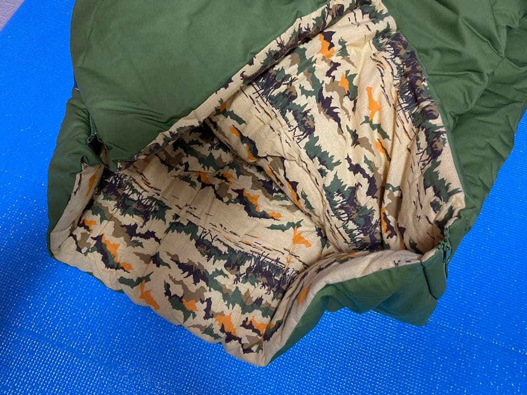 【美品　キャンプ】　SOUTH FIELD サウスフィールド　シュラフ　寝袋