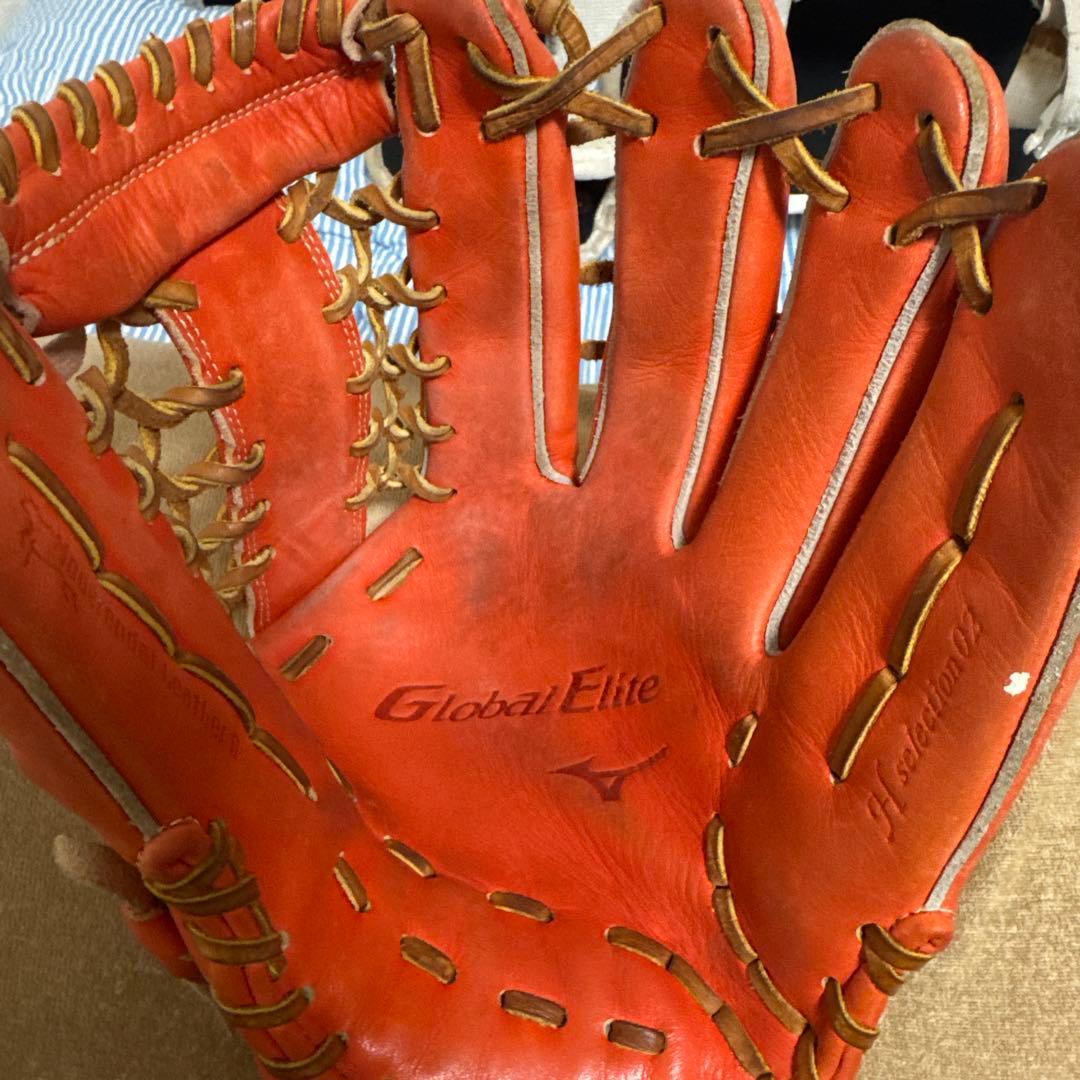 Mizuno Global Elite オレンジグローブ　右利き用