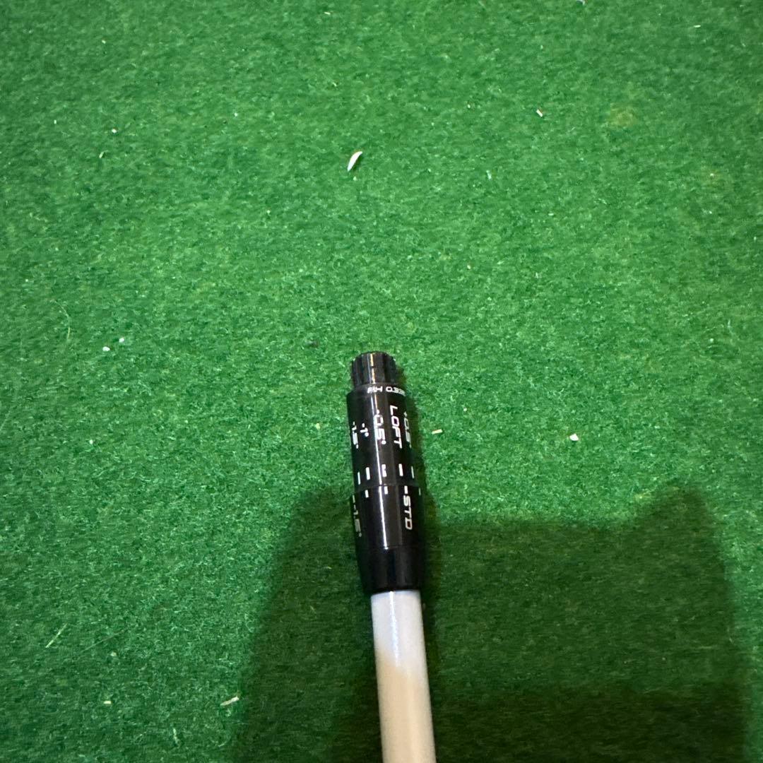 TOUR AD GC-5 S スリクソンスリーブ付き　ドライバー使用