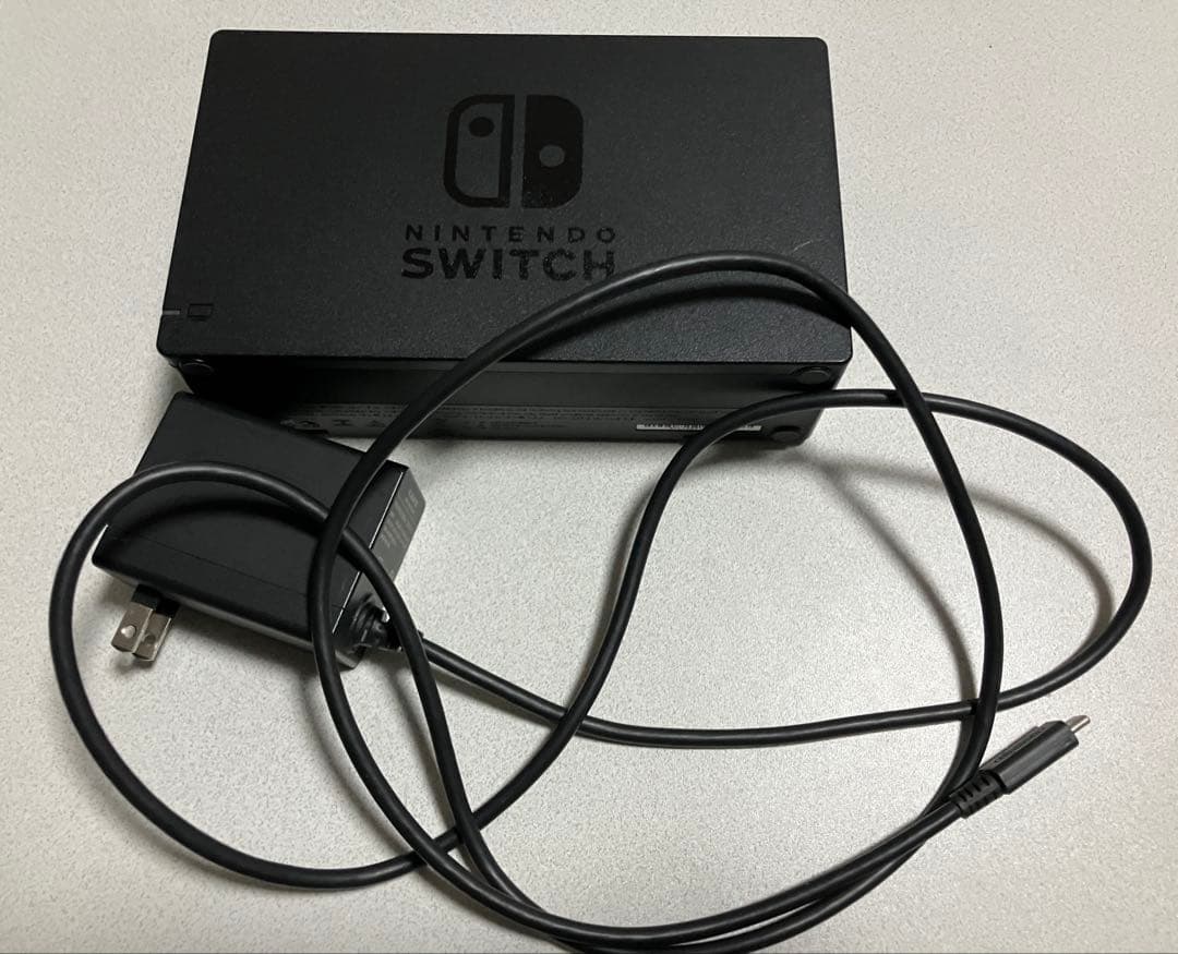 Nintendo Switch 本体 + 付属品　※ Joy-Conジャンク品