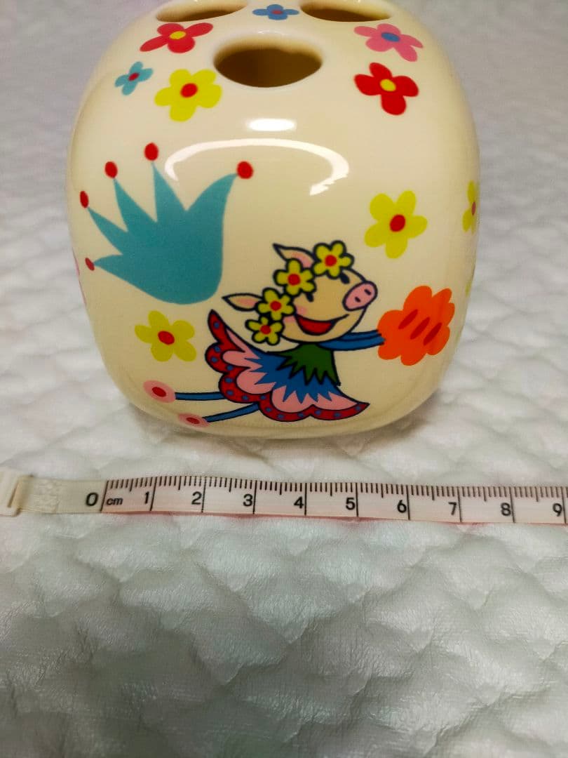 オレボレブラ　アルベロベロ　ブタさん　陶器　歯ブラシ立て　鉛筆立て　花柄