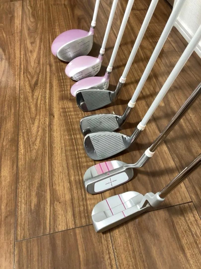 【美品】SRIXON レディースゴルセット 送料込み⭐️ヘッドカバー4つ付き！