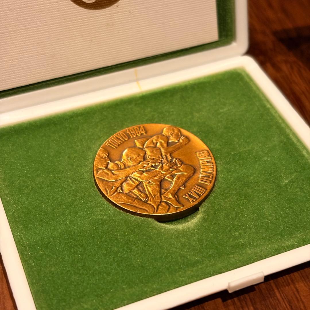 s*u様 東京オリンピック 記念硬貨 1964年 銀銅 2枚　名鉄百貨店購入 包