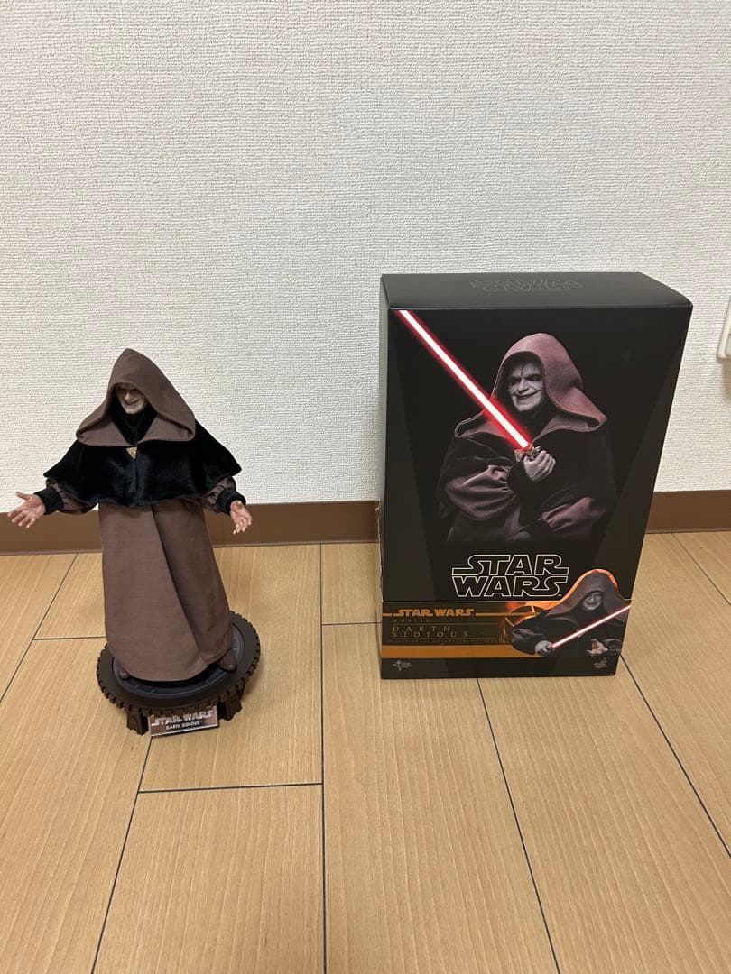 9月までの出品　最終値下げ　ホットトイズ　ダースシディアス　1/6