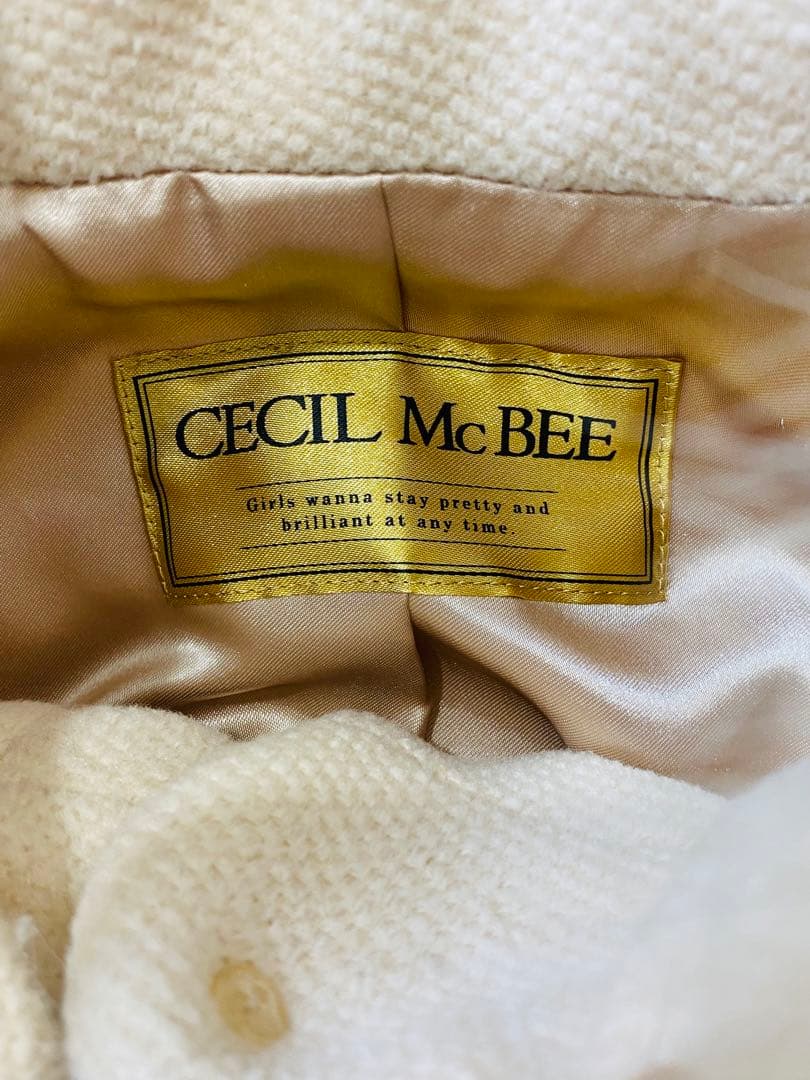 8301. 【極美品】CECIL Mc BEE フォックスファー ケープコート
