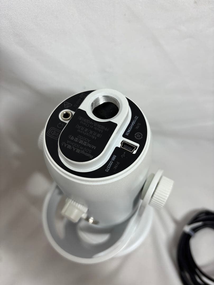 ☆美品☆ロジクール　USBコンデンサーマイク　Yeti イエティ　ホワイト