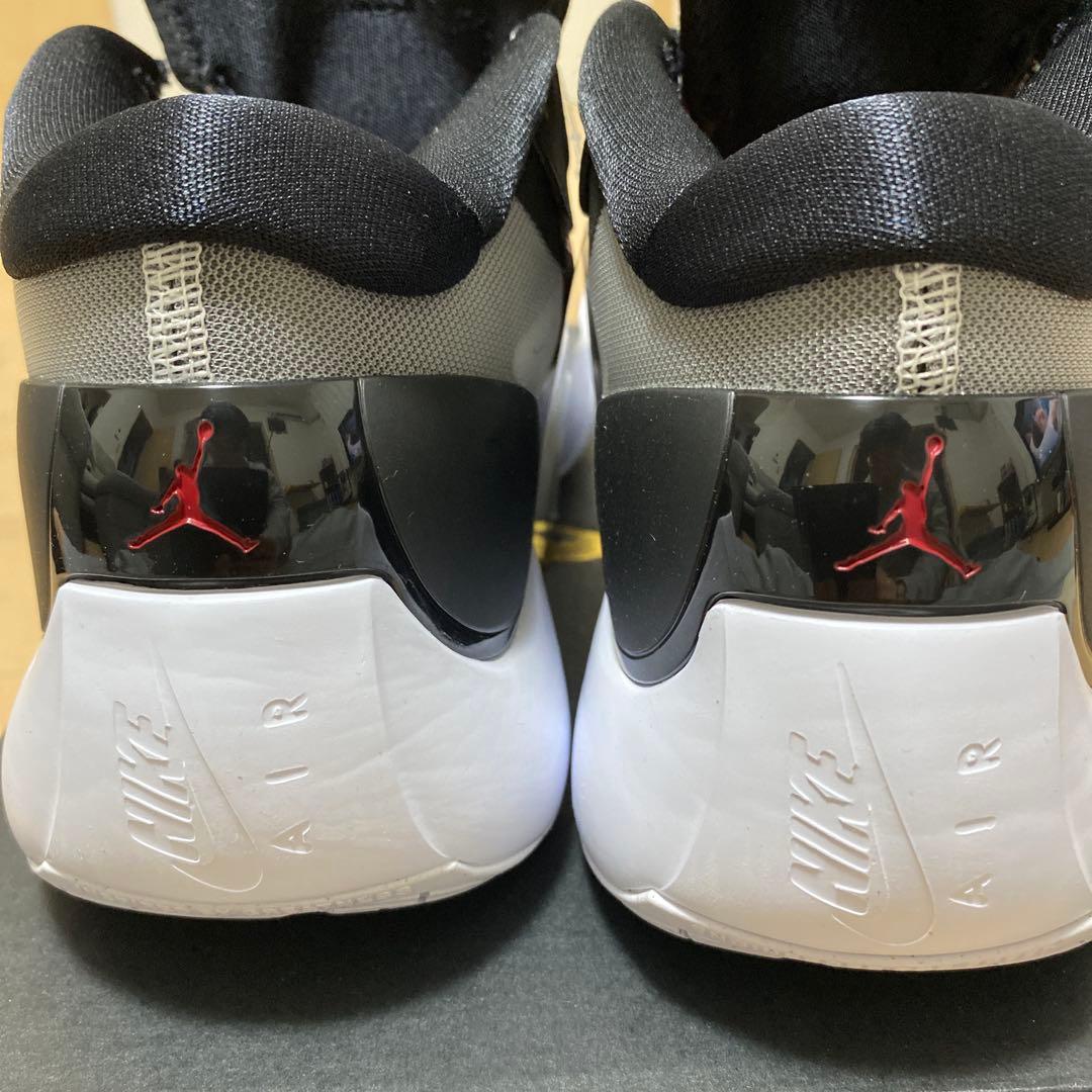 【新品未使用】タグ付きJordan Zoom Freak 18.5黒白赤ナイキ