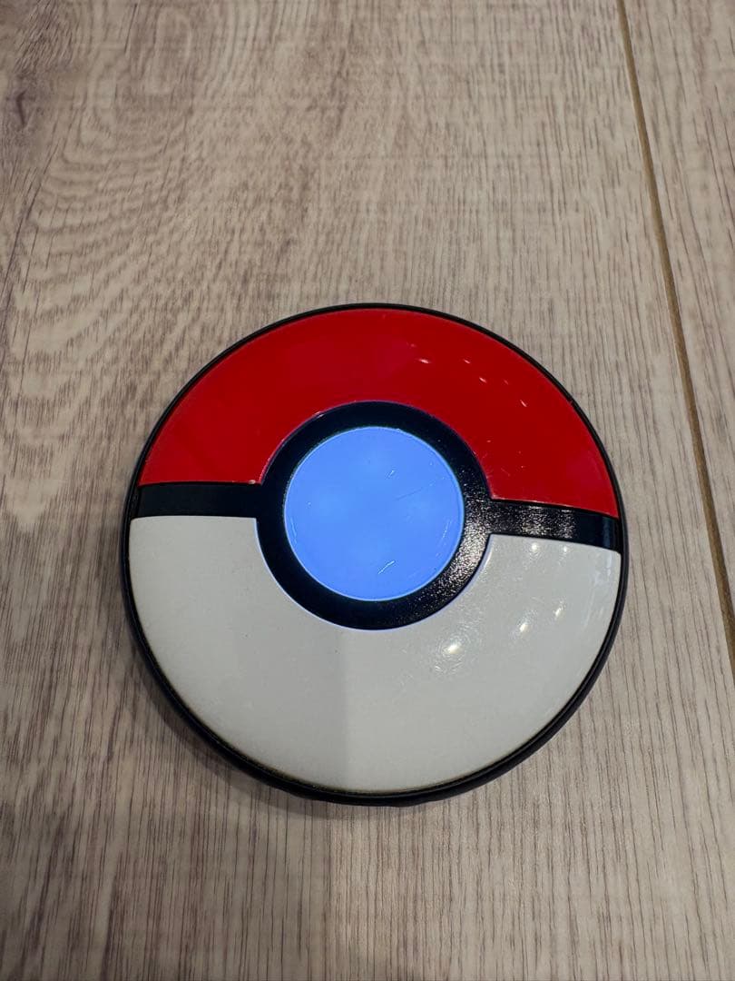 ポケモンGO plus + (ポケモンGO プラスプラス)